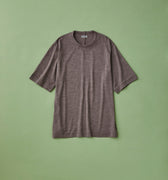 ウール素材のブラウンのインナーTシャツ