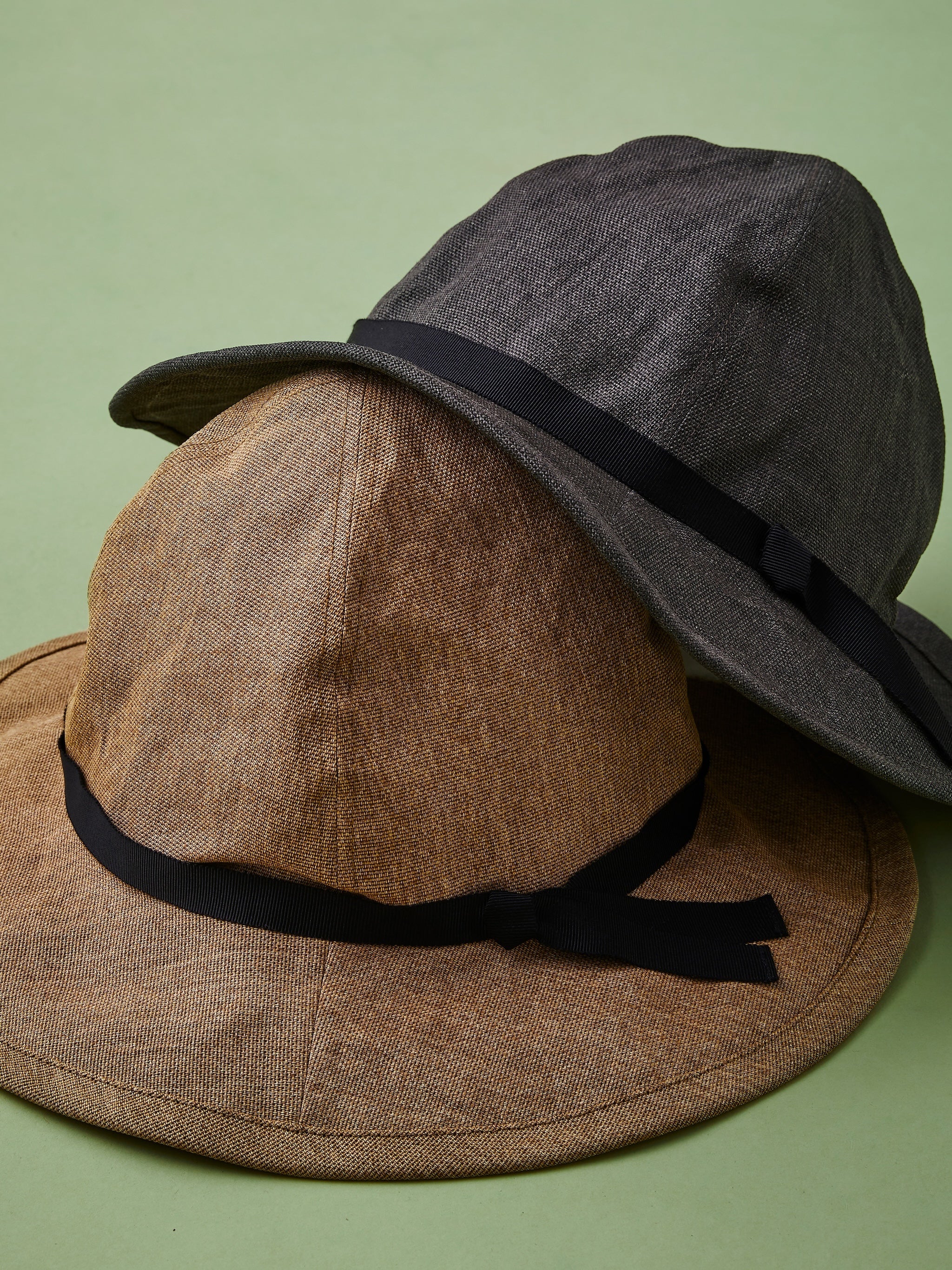 Paper cloth - Hans(Cork / Carbon)