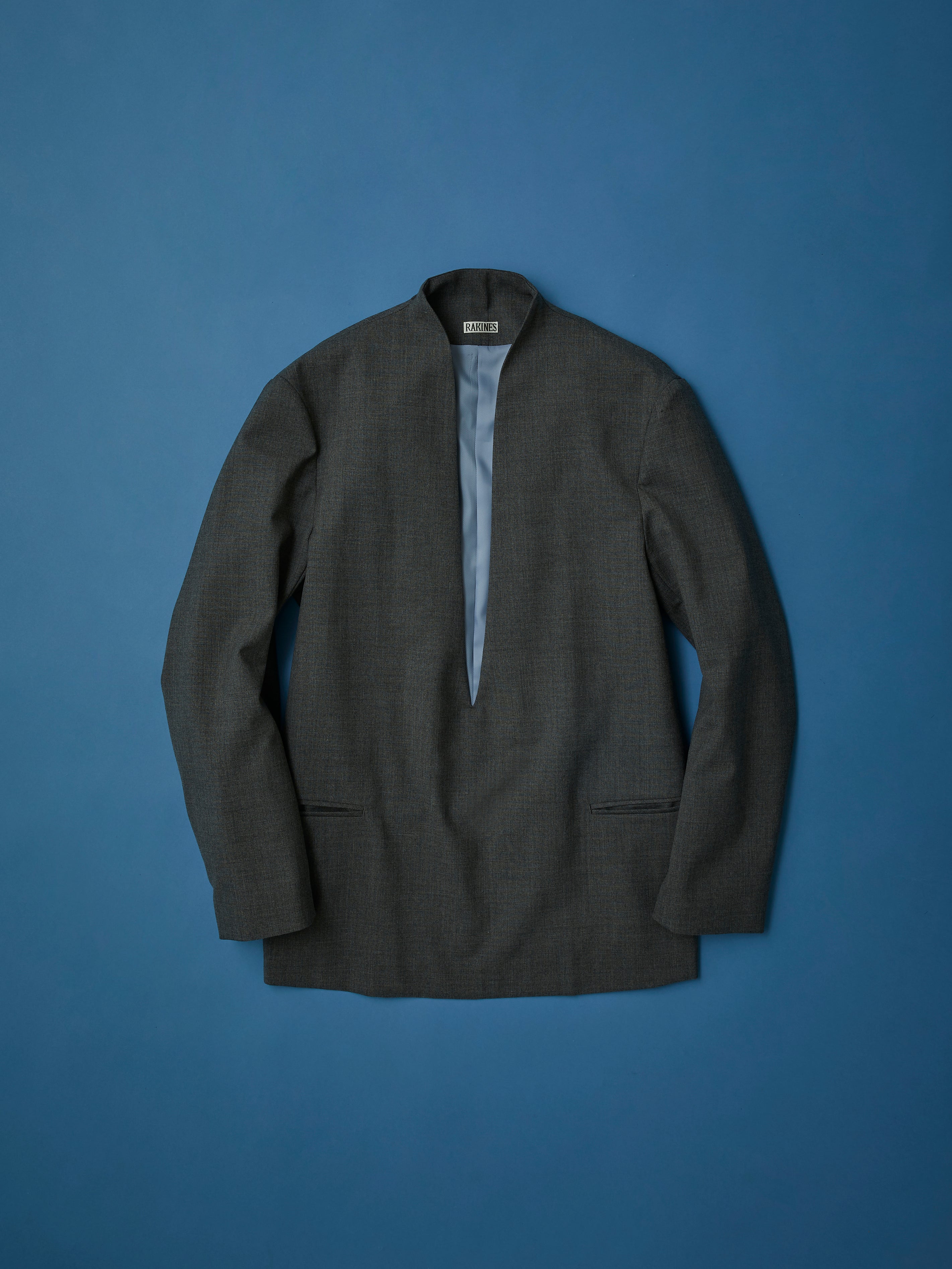 Dry tropical  Pullover jacket（Chacoal）